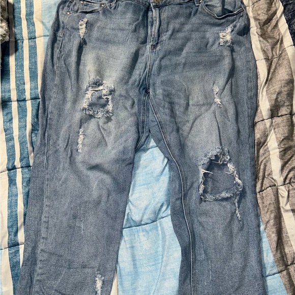 Distressed Blue Jeans size 20 - Picture 1 of 3